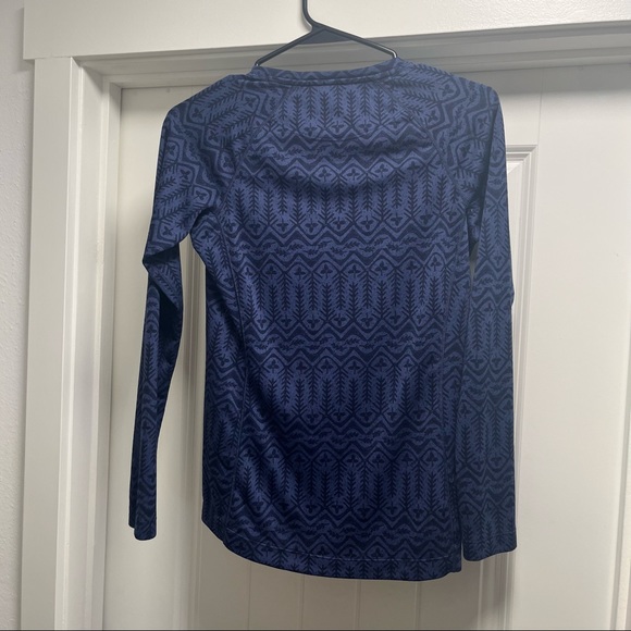 Patagonia S Women’s Capilene Midweight crew - classic navy - Picture 2 of 3